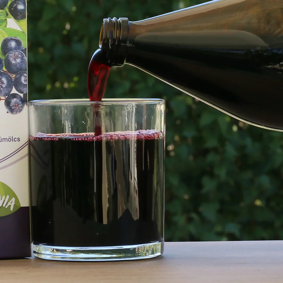 Mannavita Aronia berry 100% pure pressed juice • 1000 ml - Mannavita