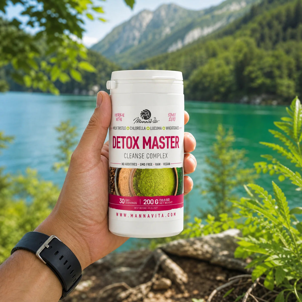 Mannavita Milk Thistle + Wheatgrass + Chlorella + Lucuma • 200 g
