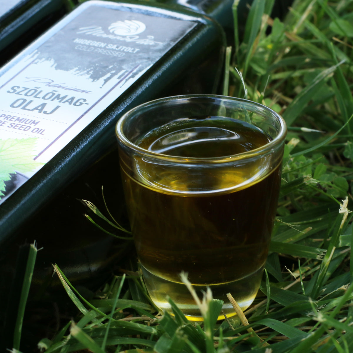 Mannavita Ουγγρικό ψυχρής έκθλιψης έλαιο σταφυλιού • 250 ml